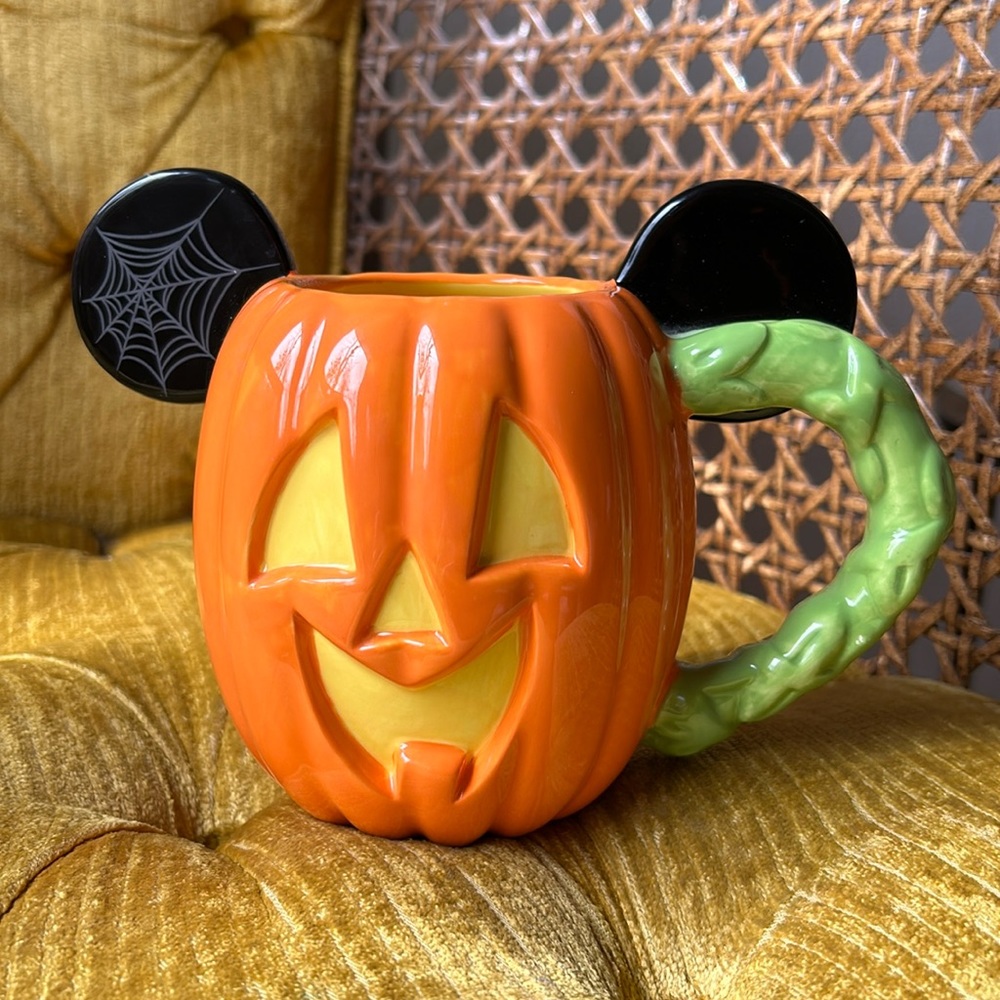 Disney Parks 2017 Halloween Mickey Jack O Lantern Pumpkin Coffee Mug